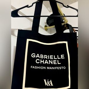 Chanel Tote from Museum in London.